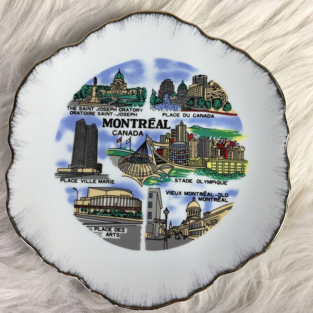 Vintage Montreal Canada Souvenir Porcelain Plate Brushed Gold Edges Korea‎